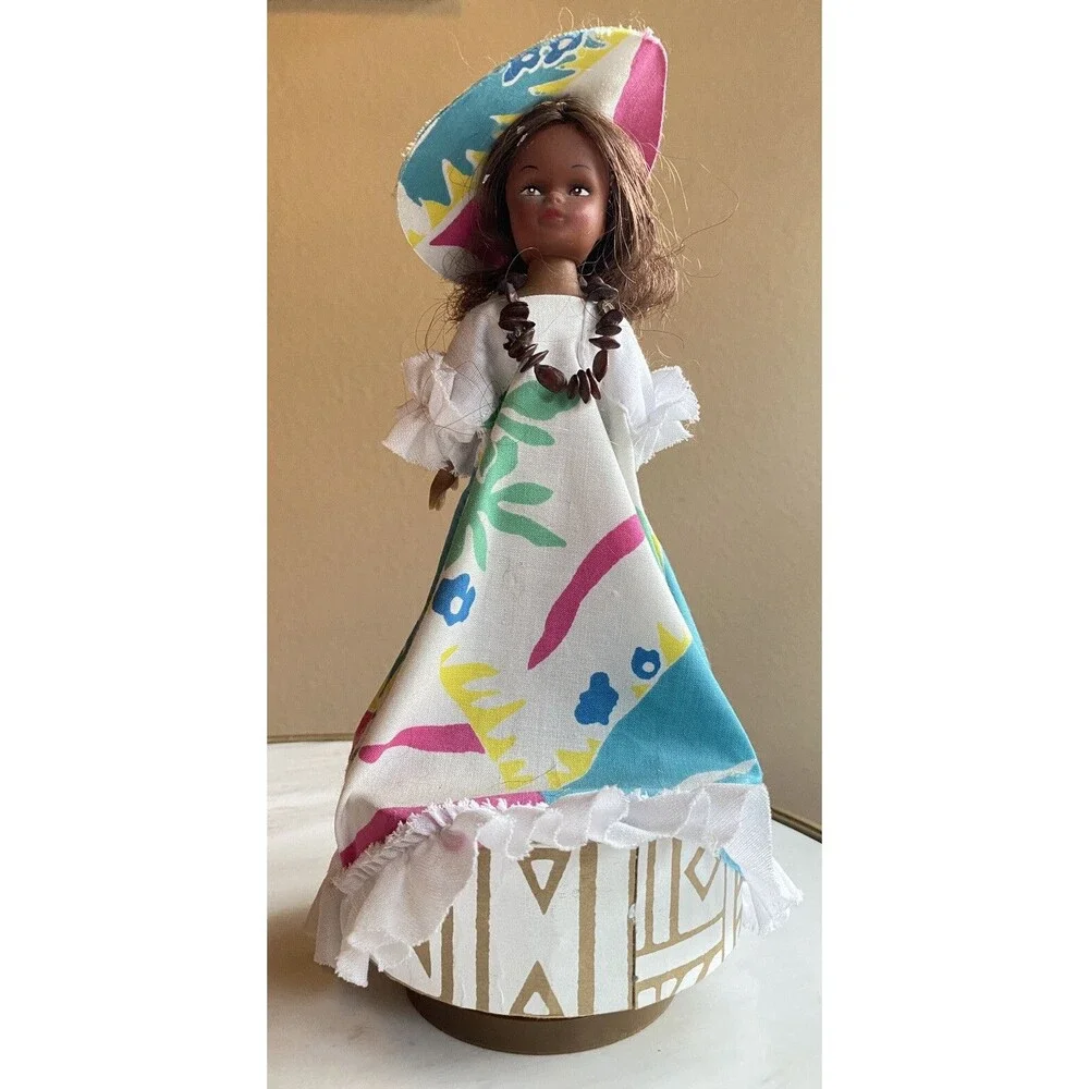 Vintage Hawaiian Music Box Lanakila Crafts Rotating Revolving Hula Doll USA Made